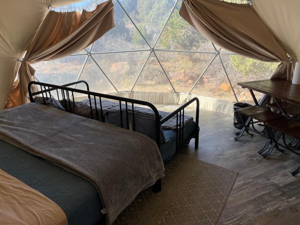 Blue Mountain Domes - The Wow Experience Hotel Monticello Ngoại thất bức ảnh